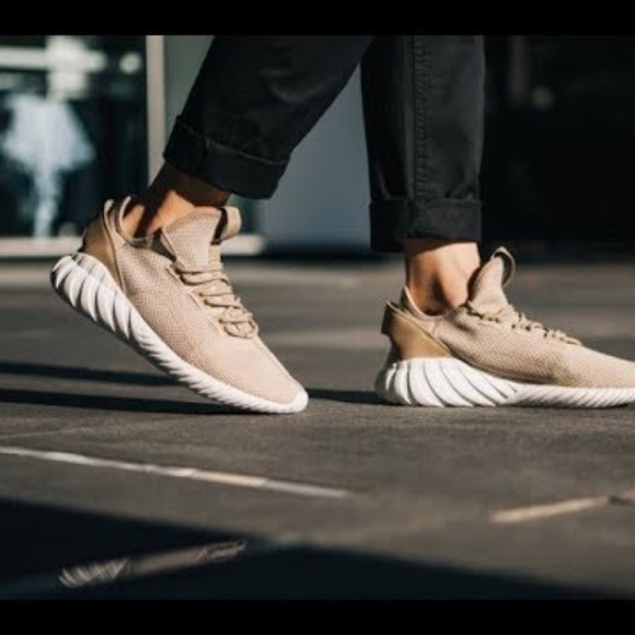 adidas tubular zoom